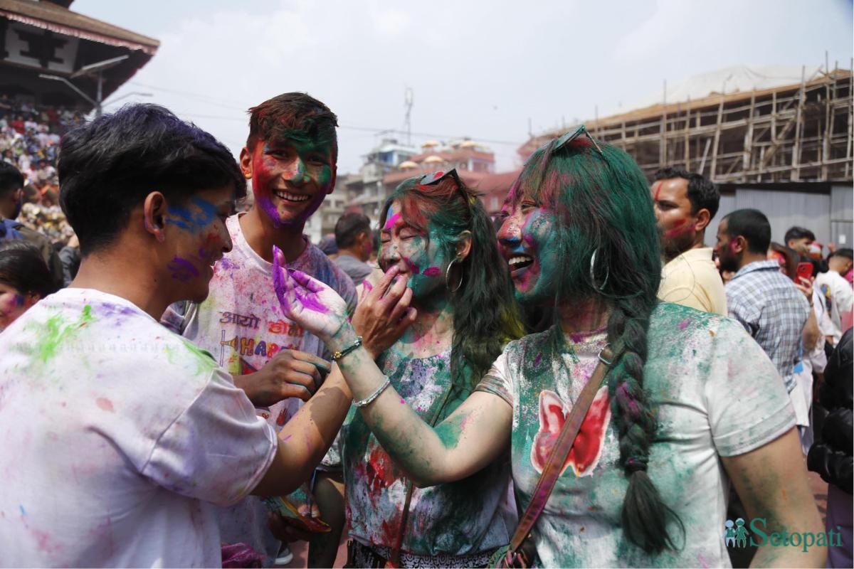 basantapur holi (22)-ink.jpeg